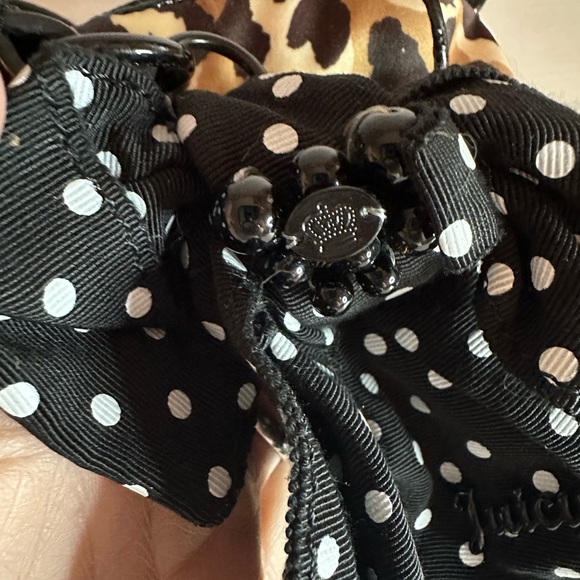 JUICY COUTURE - Leopard Print Barrel Shoulder Bag, Purse, Crossbody, Bow Detail - Picture 7 of 10